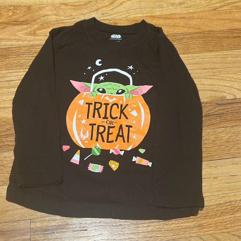 Baby Yoda Halloween Trick or treat top for toddlers